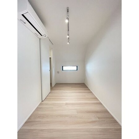 ORME COURT YOTSUYAの物件内観写真